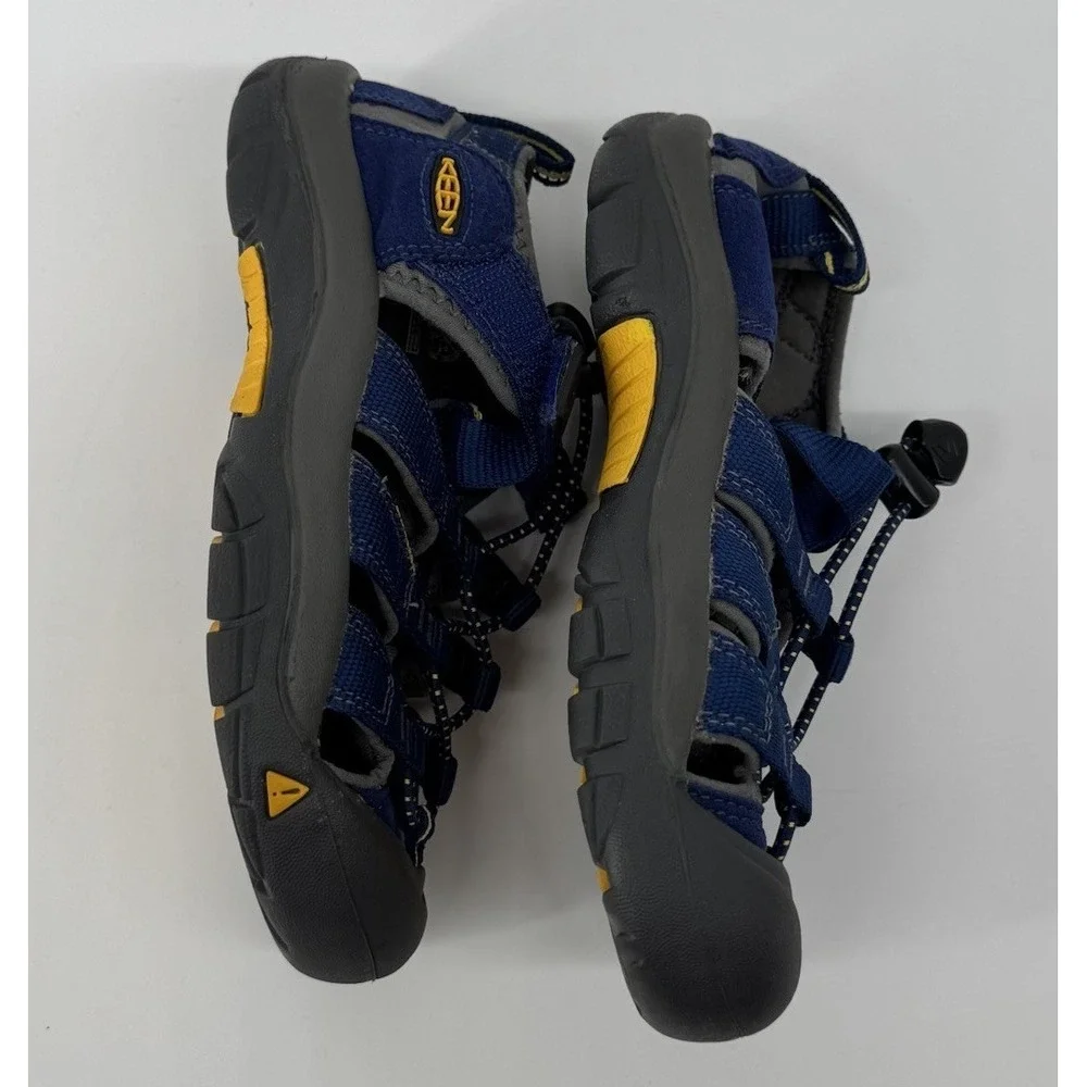 KEEN Kids Newport H2 Sandals Youth US 1 Blue Waterproff Hiking Sport Closed Toe